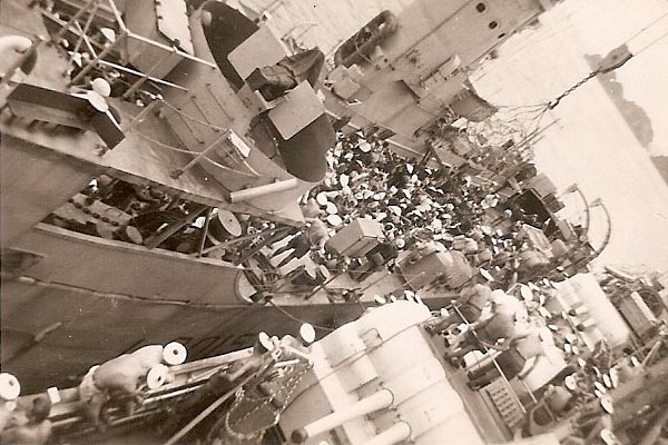 Embarkation of refugees in Halong Bay